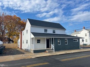 401 Blue Bell Rd APT B, Williamstown, NJ 08094