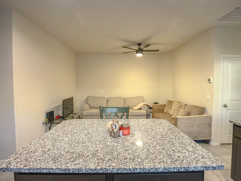 24380 W Jones Ave — Photo 10