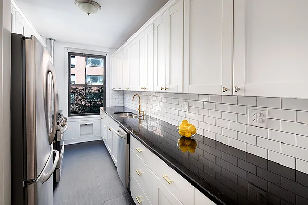 Sold by Compass | media 4
