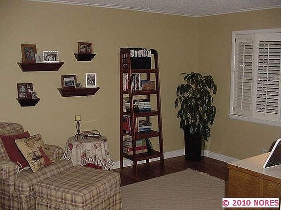 Front formal living/office