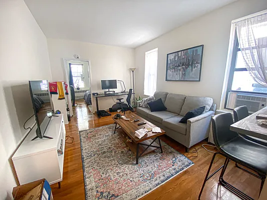 Rented by Corcoran | media 6