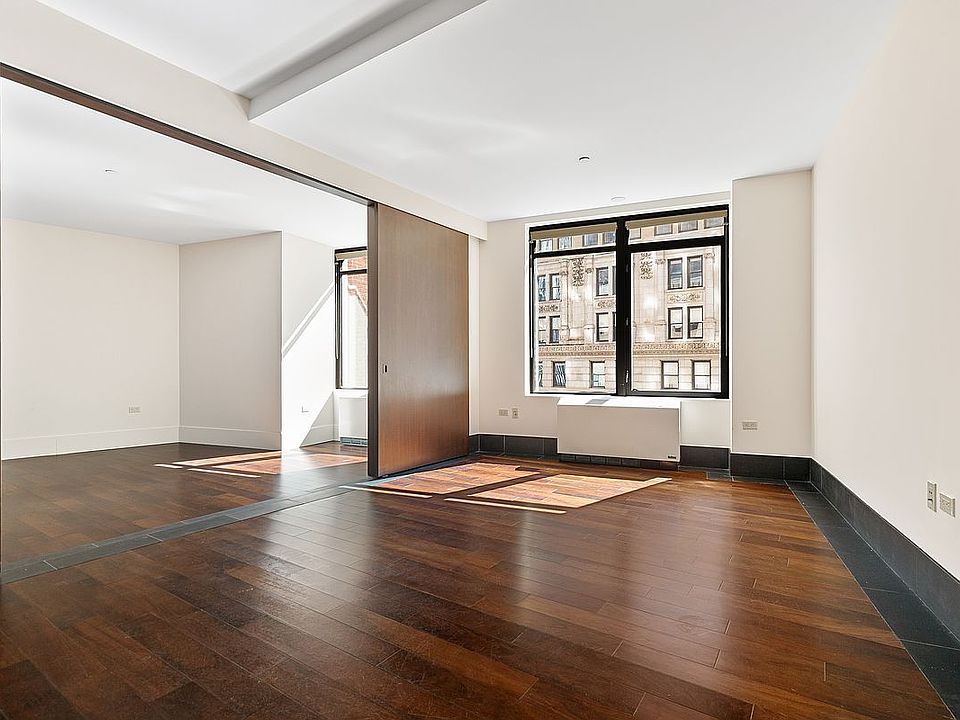 1st image of 40 Broad St #23E