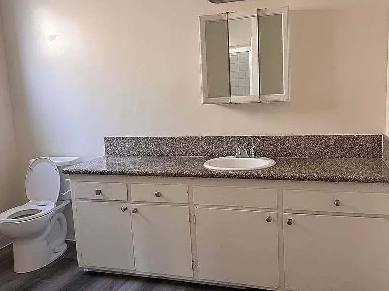 8377 North Gate, LLC — Photo 11