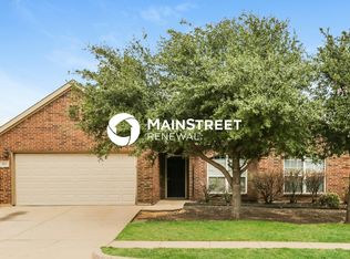 280 Edison Ln, Crowley, TX 76036