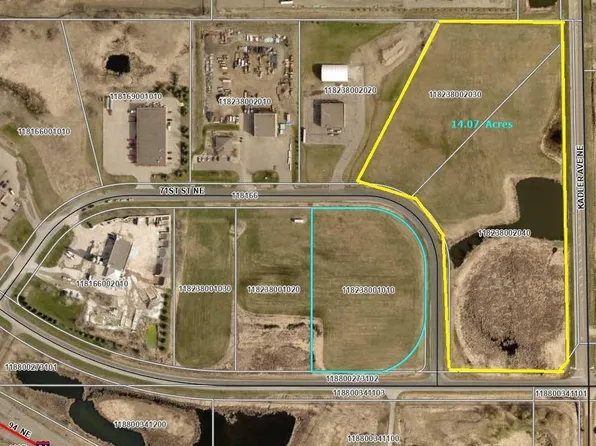 9880 71st St NE, Albertville, MN 55301