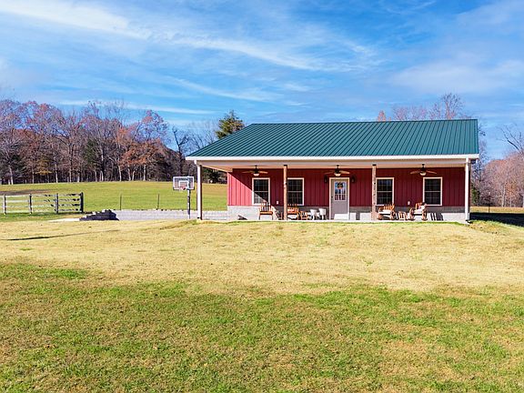 4th image of 1910 Cedar Creek Rd