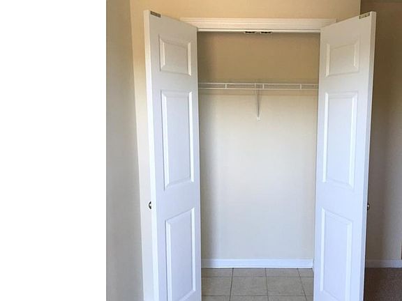 3rd image of 2707 Kentberry Ave Unit 9