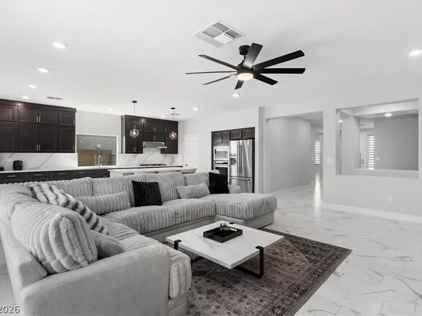 7142 Bold Rock Ave, Las Vegas, NV 89113