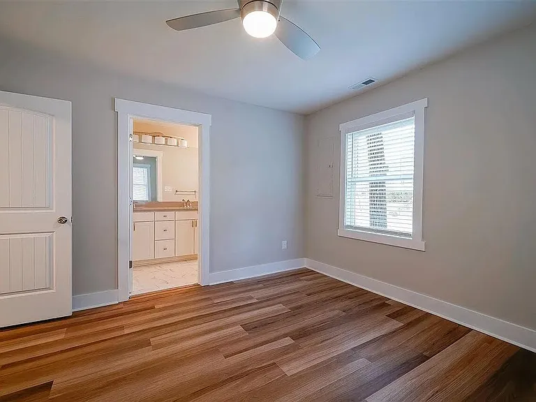 711 Sherrybrook Dr — Photo 4