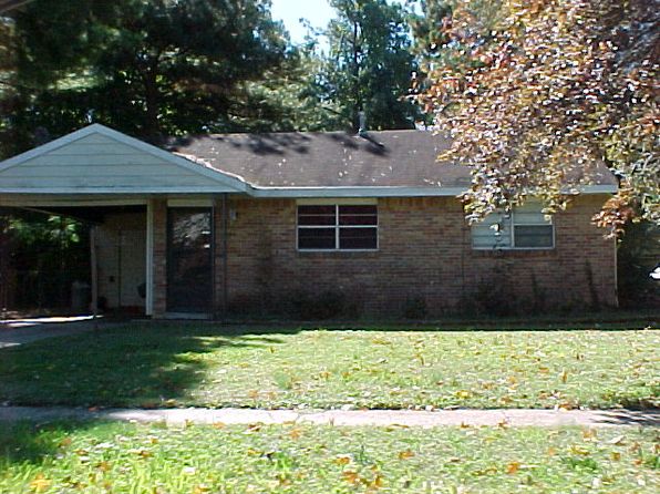 1811 Rosemond Ave