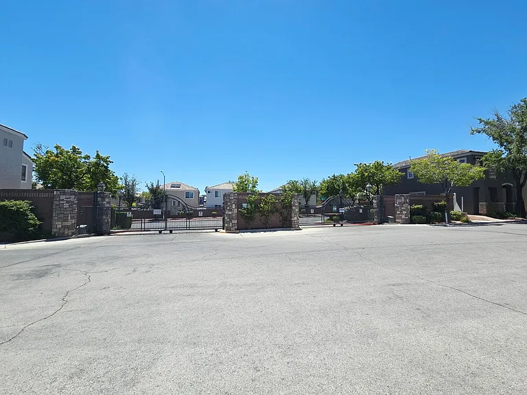 8295 Golden Flowers St — Photo 23