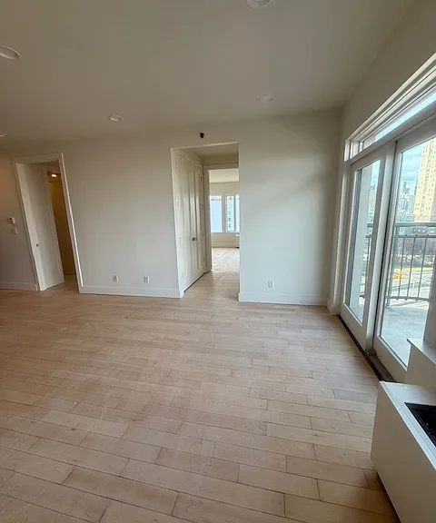 189 Bridge St #9B — Photo 17