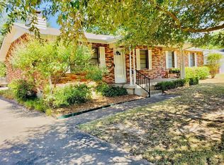 832 Circle Dr, Terrell, TX 75160
