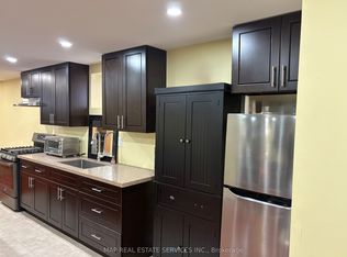 127 Threshing Mill Blvd #BASEMENT, Oakville, ON L6H 0V5