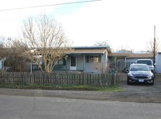 1165 Sweet Rd, Medford, OR 97501