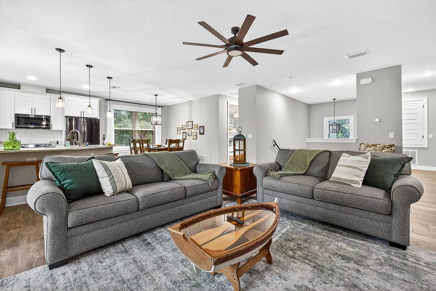 3 bed, 2.0 bath, 1840 sqft, $6,915 — Photo 1