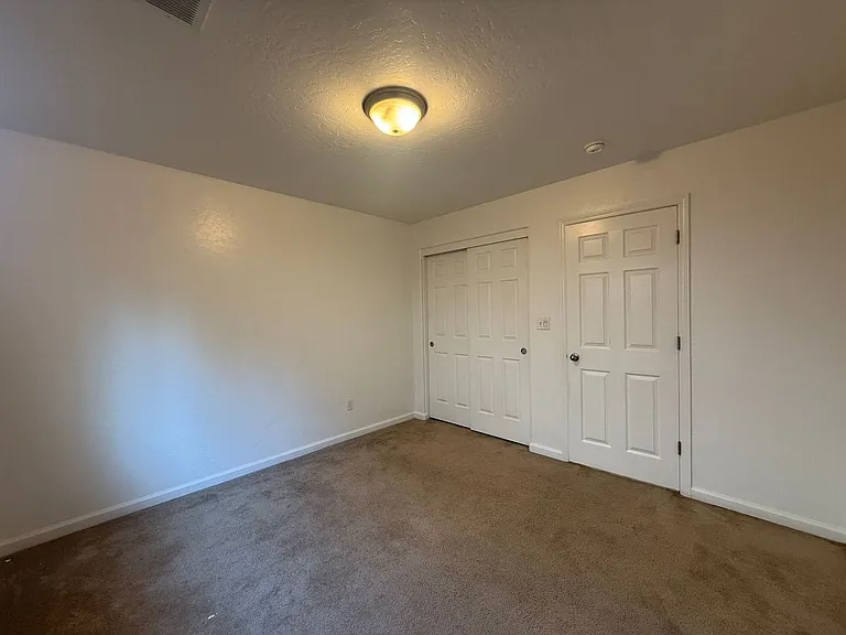 3331 N Linda Vista St — Photo 26