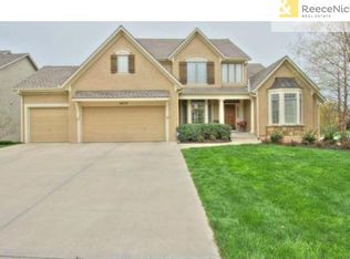 5619 W 144th Ter, Overland Park, KS 66223