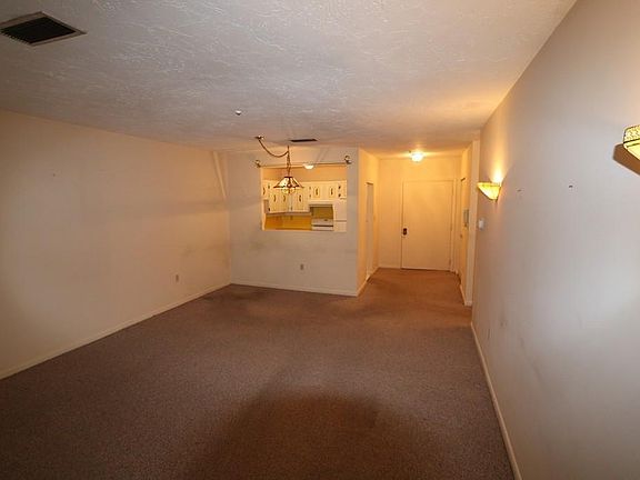 4th image of 58 South St Unit 307