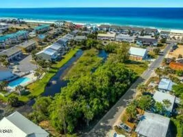 120 Deluna Pl, Panama City Beach, FL 32413