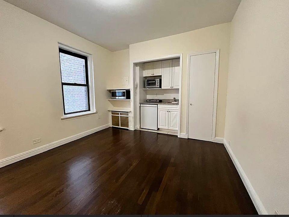 1st image of 45 W 76th St APT 2