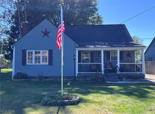 1350 Maplewood Dr, Zanesville, OH