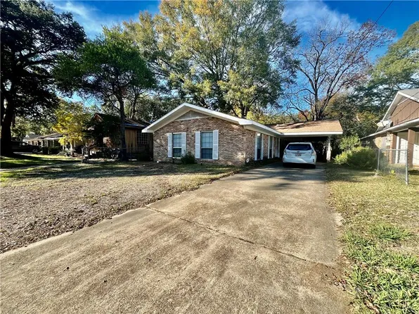 3212 Elliott St, Alexandria, LA 71301