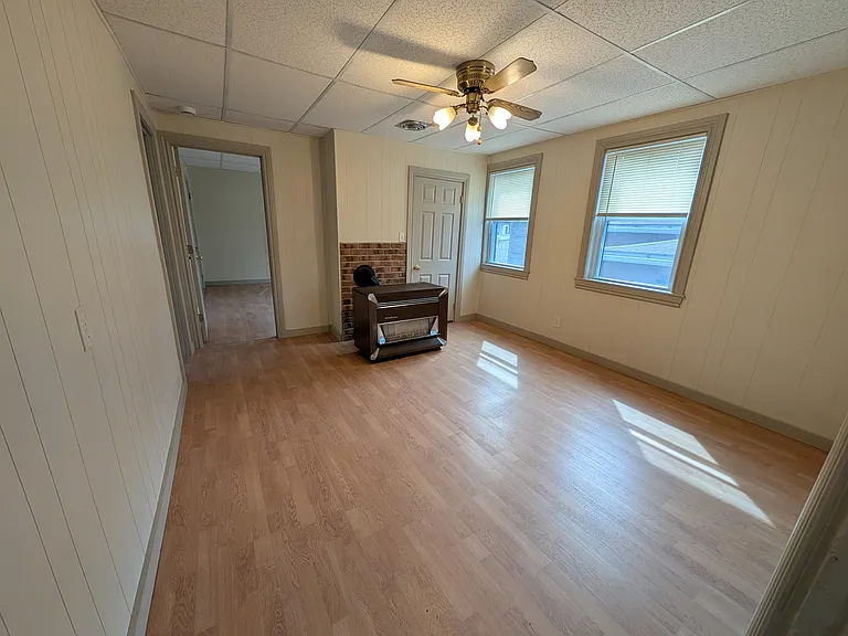 698 Charles St #1 — Photo 5