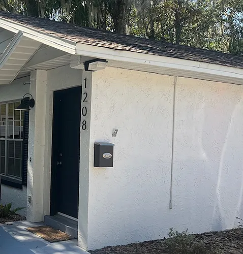 1208 E Gore St Photo 1