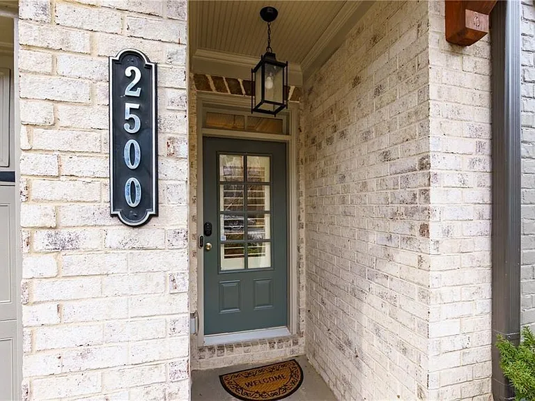 2500 Skyland Dr #20 — Photo 2