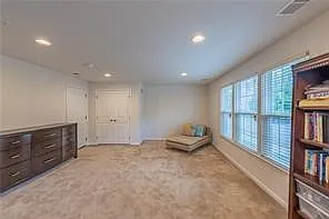 1812 Rutgers Ln — Photo 19