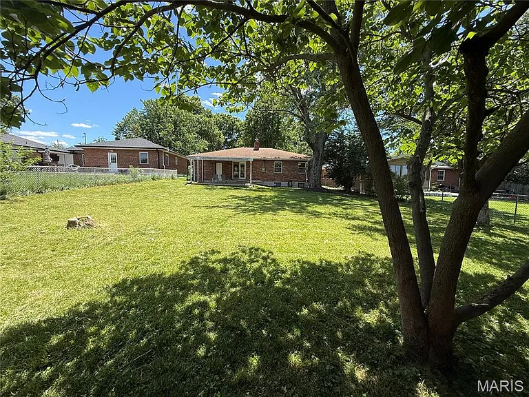 6321 Monterey Dr — Photo 25