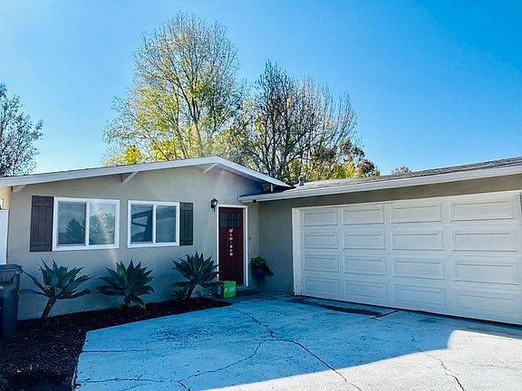2nd image of 9145 Fanita Rancho Rd