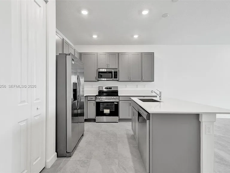3783 Harborside Ave — Photo 3