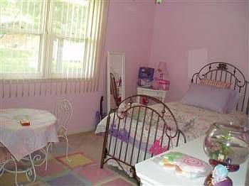 5th image of 612 Bel Aire Dr