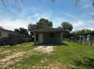 111 N 7th St, Donna, TX 78537
