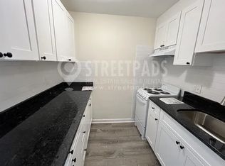 1317 Commonwealth Ave #304, Allston, MA 02134