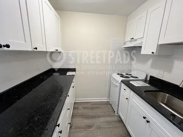 1317 Commonwealth Ave #304, Allston, MA 02134