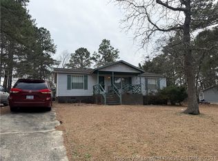 419 McDougald Dr, Raeford, NC 28376