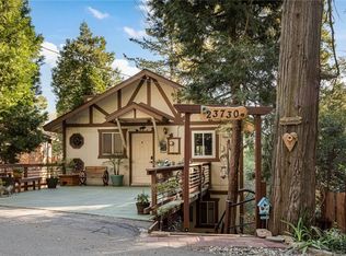 23730 Scenic Dr, Crestline, CA 92325