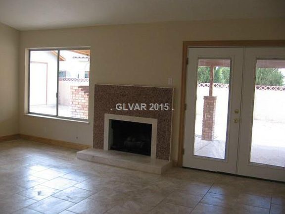 4th image of 6208 Sweetbriar Ct