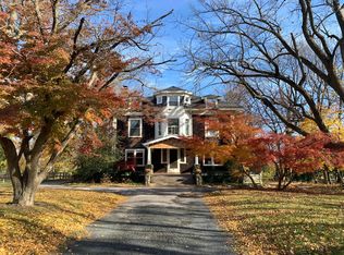 5713 Roland Ave #2S, Baltimore, MD 21210