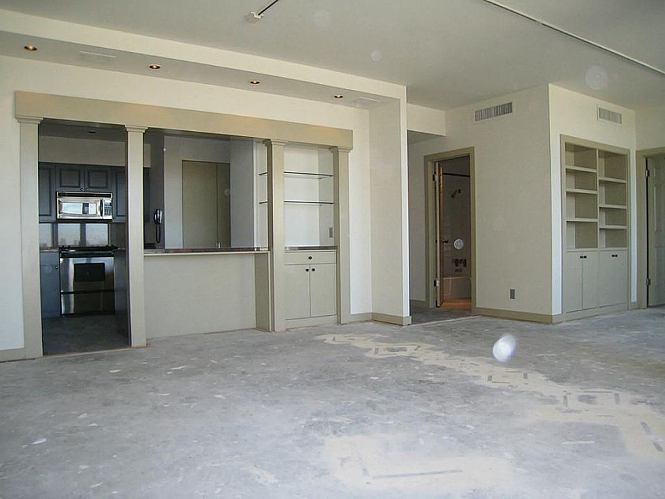 1st image of 14 Greenway Plz Unit 13N
