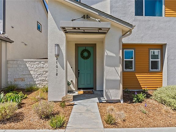 3rd image of 27012 Trail View Ln