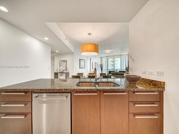 3rd image of 16001 Collins Ave APT 1403