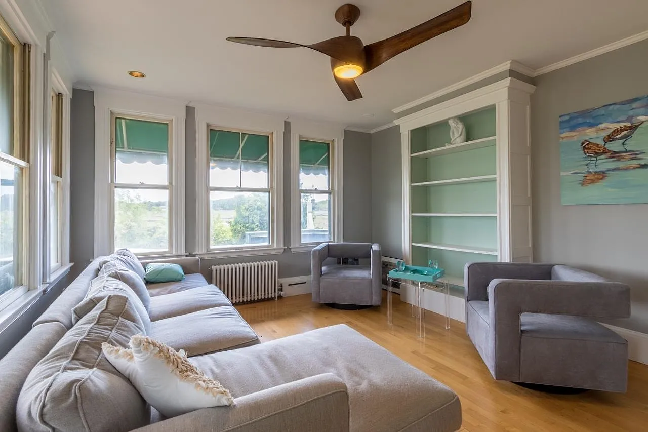 2 bed, 1602 sqft, $3,400 — Photo 4