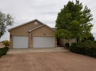 1044 W Camino Al Cielo, Pueblo West, CO 81007