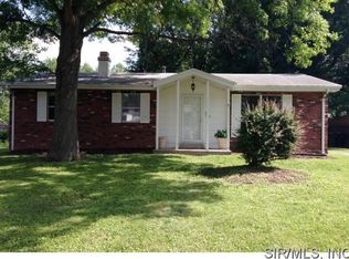 610 Susan Dr, Belleville, IL