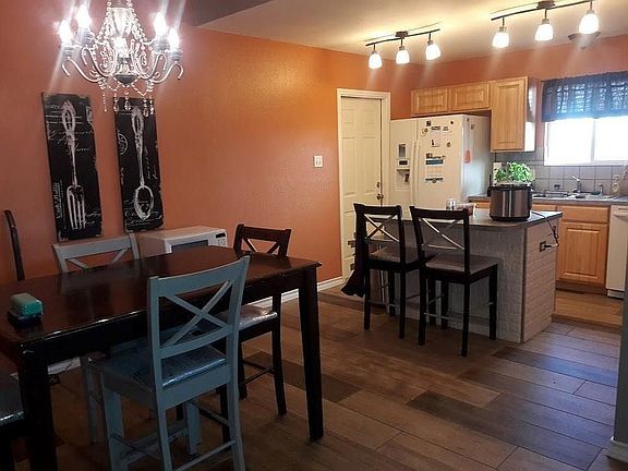 3rd image of 2106 Tallow Dr