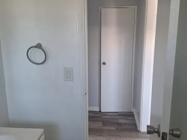 531 Warren Ln, Inglewood, CA 90302